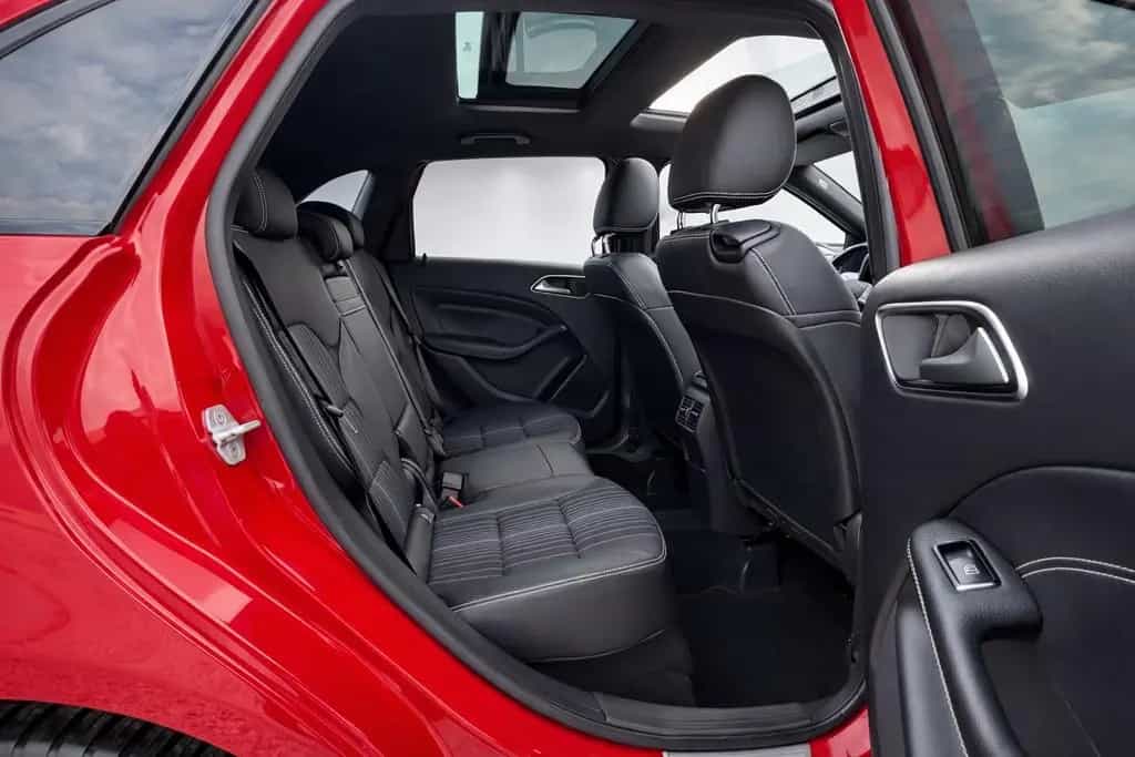 Mercedes-Benz B-Class 200 Automatik Panorama 04/2012-photo-8