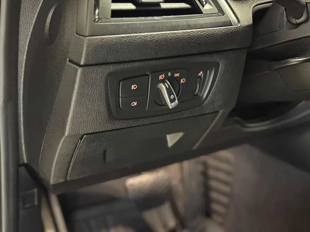 BMW 1 Series 120 i Edition M Sport Shadow 1.HAND*ACC*LED*NAVI 06/2019-photo-22