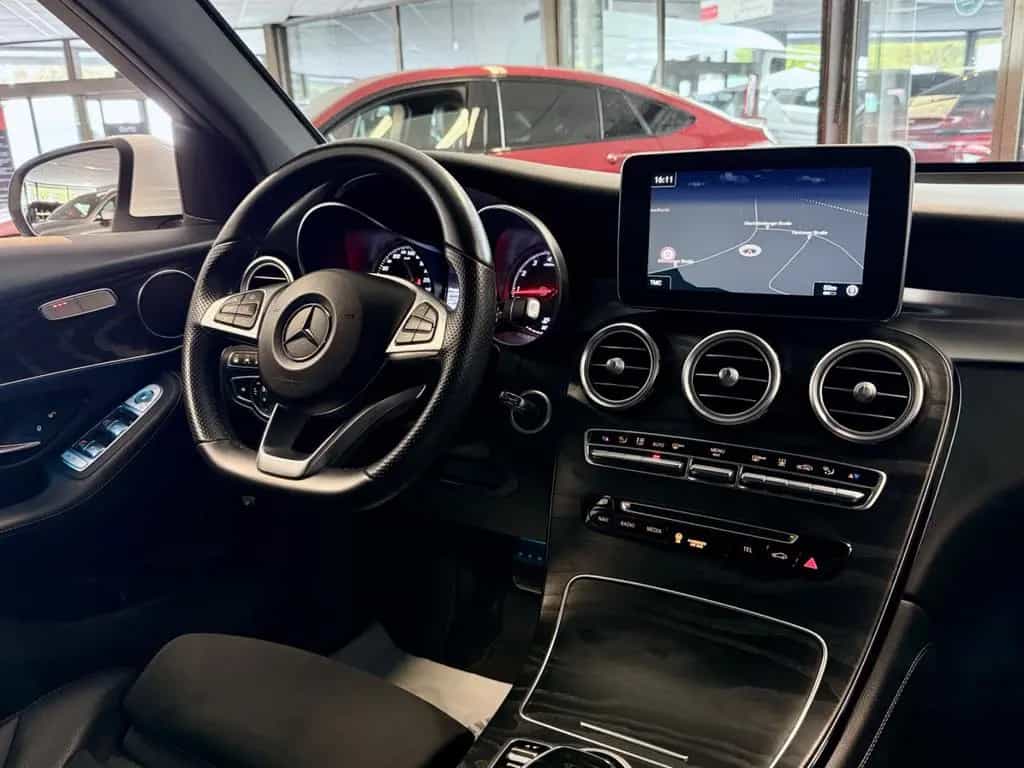 Mercedes-Benz GLC 250 3x AMG-LINE 4M COMAND AHK STNDHZG HEADUP 03/2018-photo-23