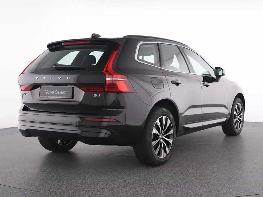 Volvo XC60 B4 CORE LICHTPAK+WINTERPAK+MET+LM+ 02/2023-photo-2