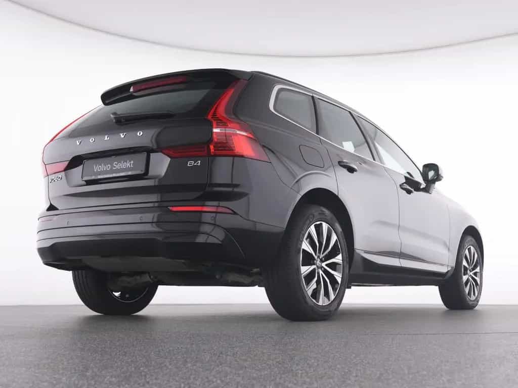 Volvo XC60 B4 CORE LICHTPAK+WINTERPAK+MET+LM+ 02/2023-photo-7