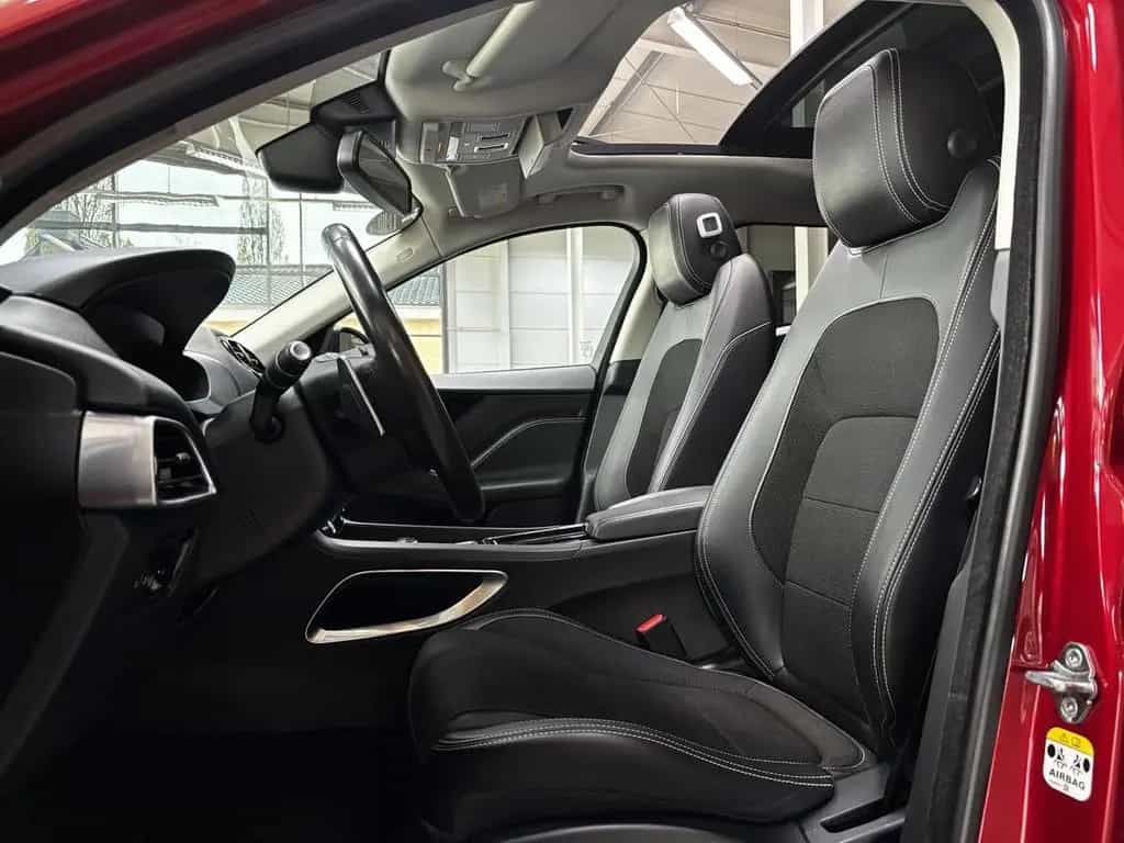 Jaguar F-Pace R-Sport 30d Bi-Xenon Temp. Pano STHZ R.C 05/2017-photo-5
