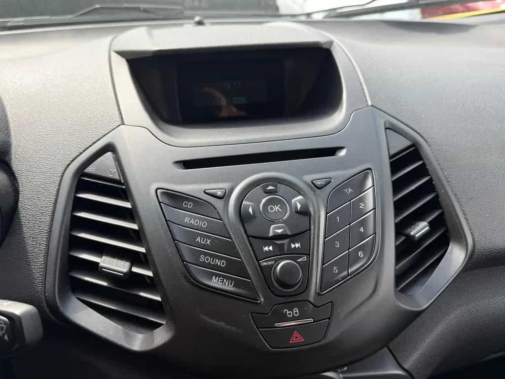 Ford EcoSport Neu-Garantie 04/2016-photo-14