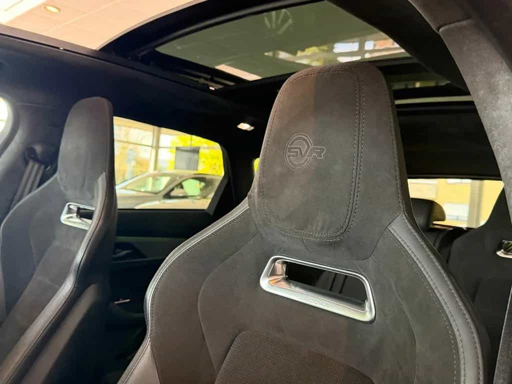 Jaguar F-Pace SVR /PANO/MERIDIAN/360°KAM/HUD/AMBIENTE 01/2022-photo-20