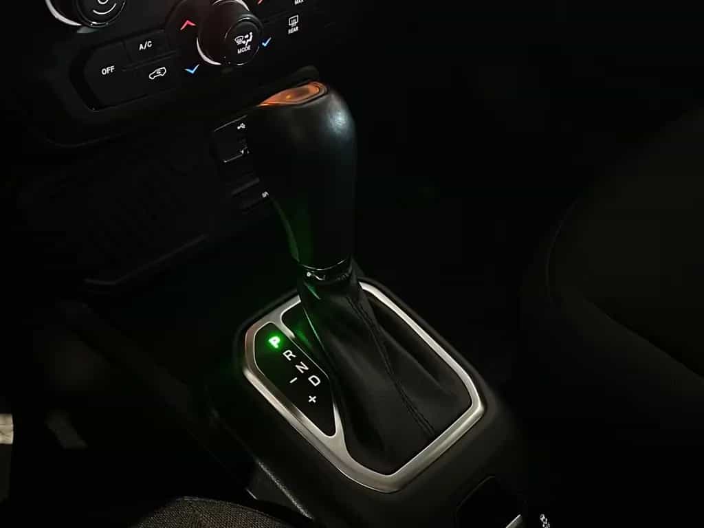 Jeep Renegade Limited FWD *ACC,Carplay,PDC,Sound* 06/2021-photo-29