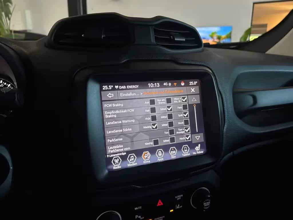 Jeep Renegade Limited FWD *ACC,Carplay,PDC,Sound* 06/2021-photo-31