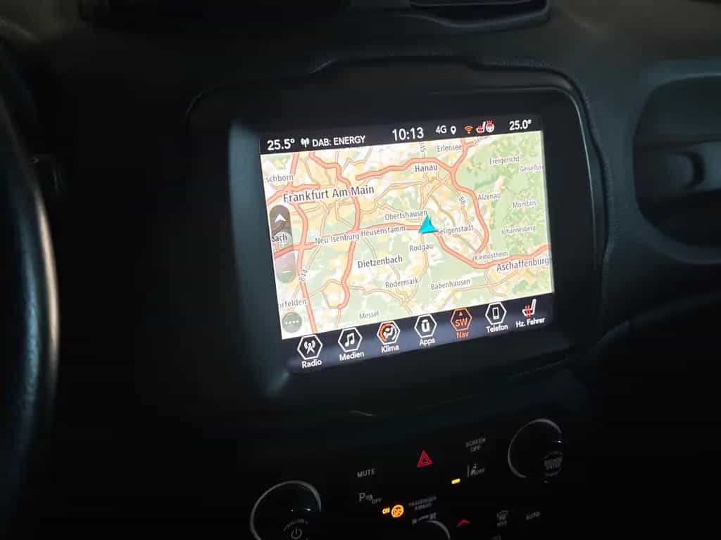 Jeep Renegade Limited FWD *ACC,Carplay,PDC,Sound* 06/2021-photo-32