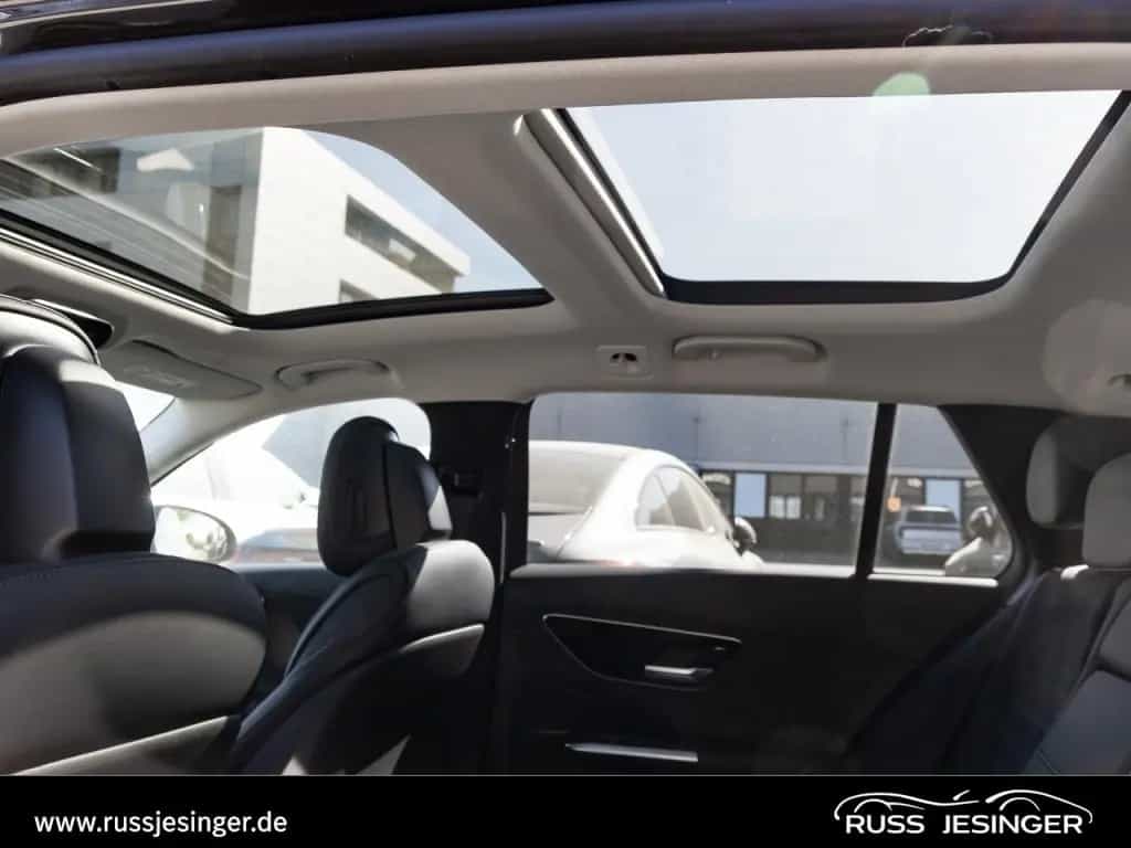 Mercedes-Benz C 200 4M T AMG Line *AHK*Pano*Cam*LED*SpurH*MBUX 04/2022-photo-13
