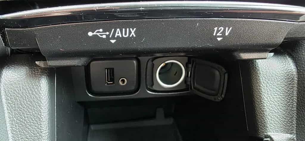 Opel Mokka X LED Navi RFK Tüv 2-Hand 2Jahre Garantie 04/2018-photo-32
