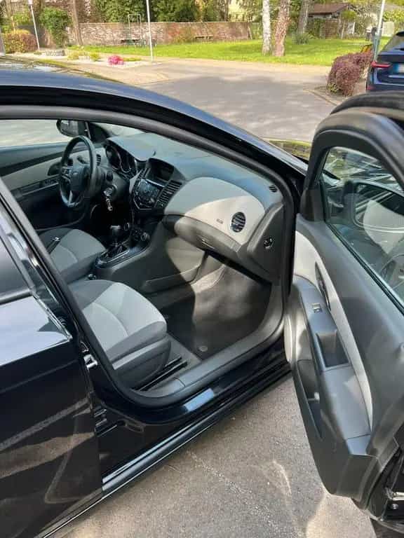 Chevrolet Cruze 2.0 Diesel 150 PS gepf... 11/2010-photo-10