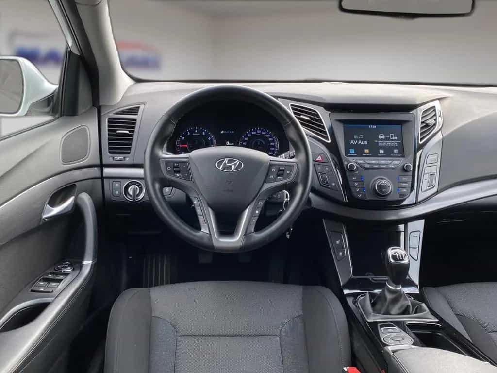 Hyundai i40 cw blue Space*Original 19500 Km*aus 1.Hand* 05/2019-photo-5