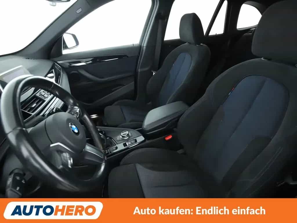 BMW X1 xDrive 25i M Sport Aut. *NAVI*LED*TEMPO*CAM* 03/2018-photo-9