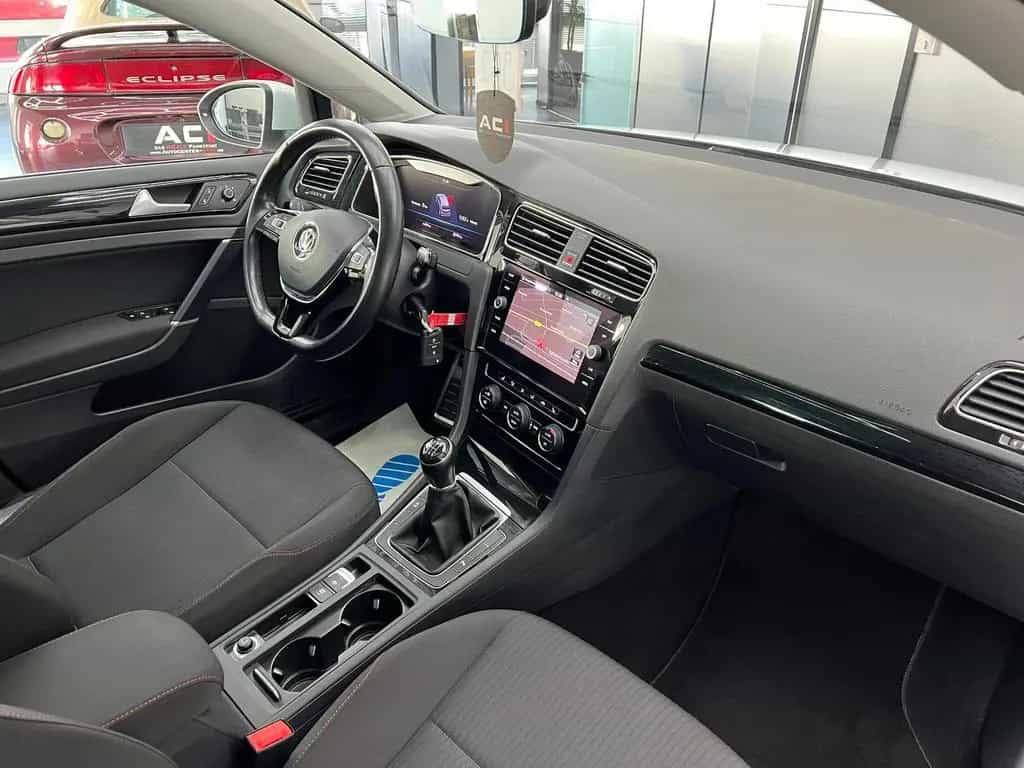 Volkswagen Golf 1.4 TSI Sound St-Stp. Android, Pano., Navi. 02/2018-photo-19