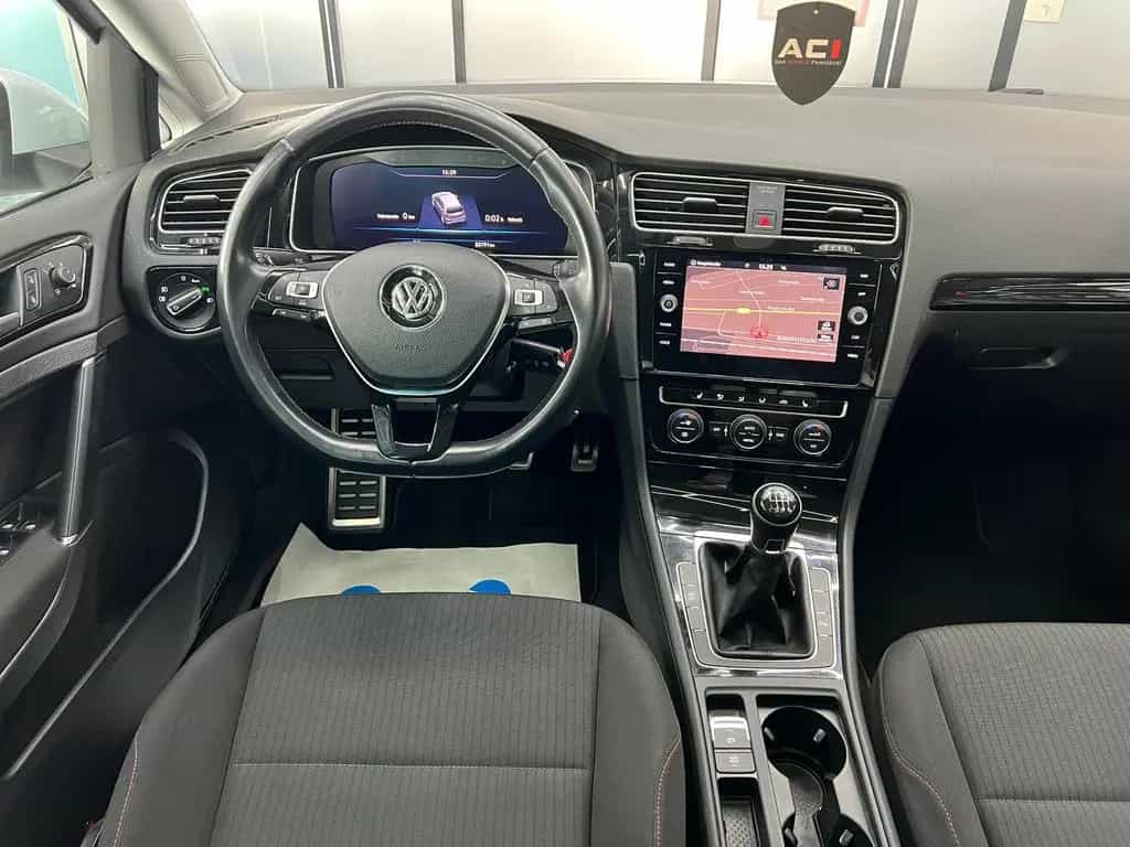 Volkswagen Golf 1.4 TSI Sound St-Stp. Android, Pano., Navi. 02/2018-photo-22