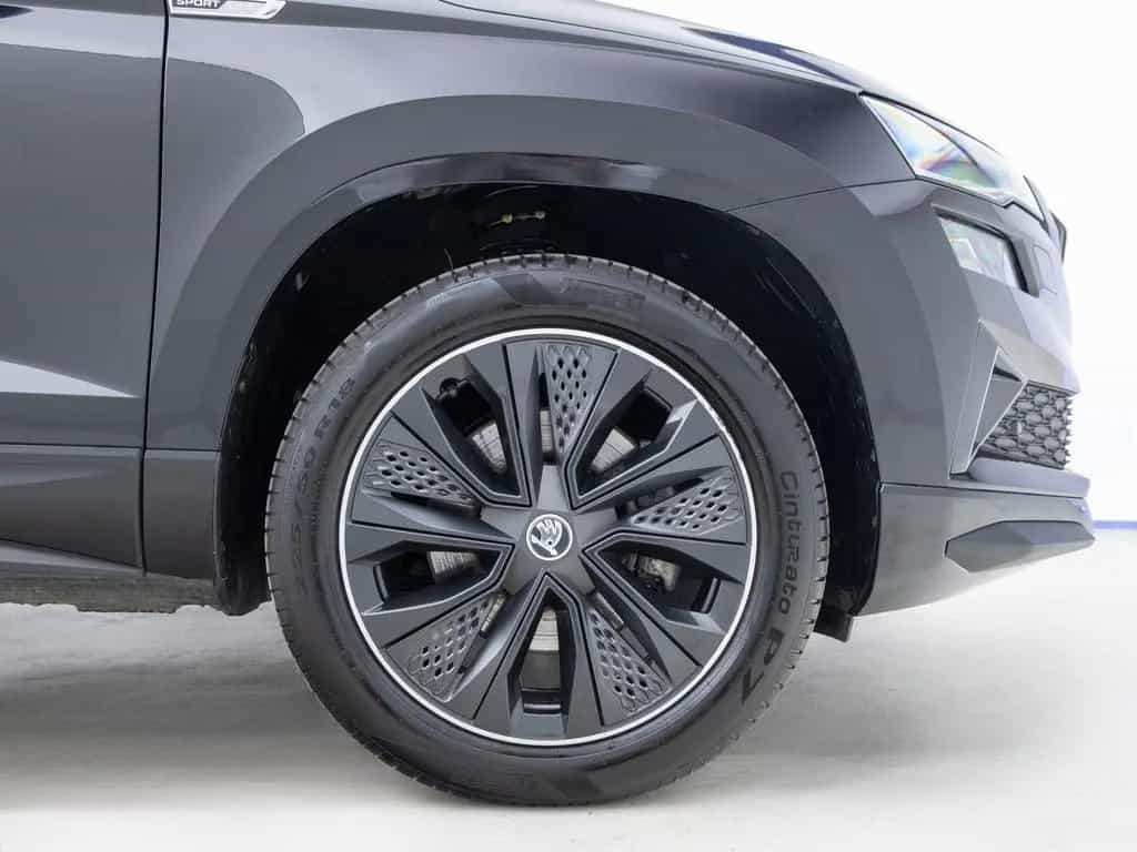Skoda Karoq 2.0 TSI Sportline*4M*APP*AHK*RFK*ACC* 01/2023-photo-8