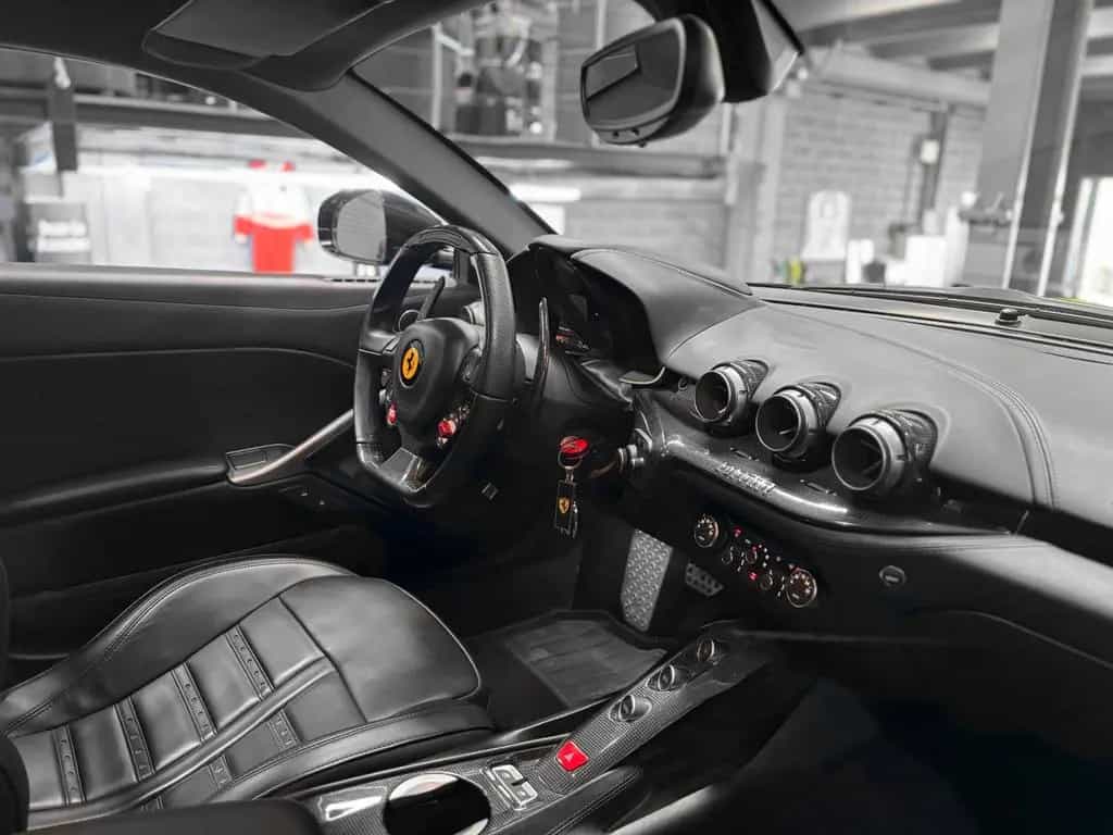 Ferrari F12 berlinetta - CARBONE - LIFT - PPF 08/2015-photo-38
