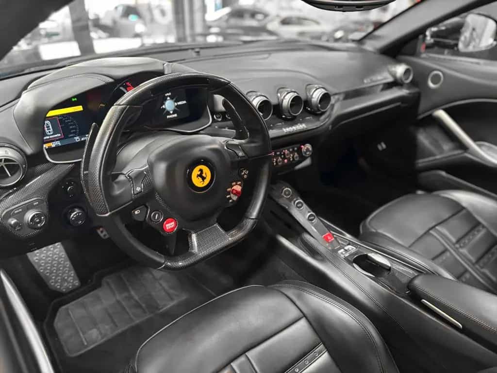 Ferrari F12 berlinetta - CARBONE - LIFT - PPF 08/2015-photo-40