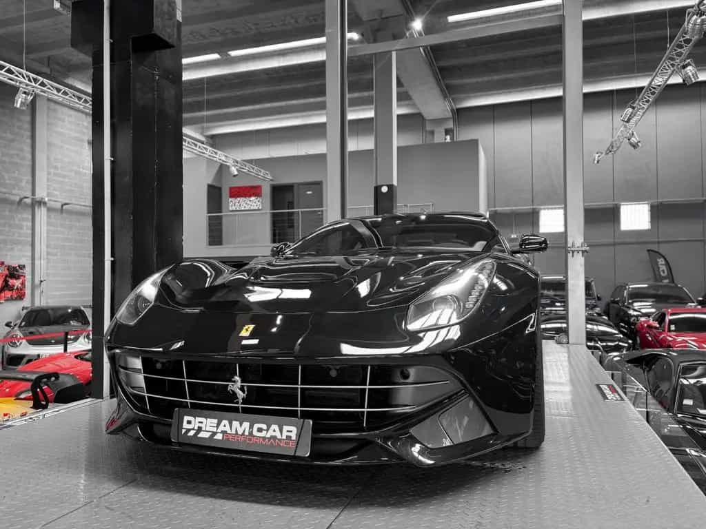 Ferrari F12 berlinetta - CARBONE - LIFT - PPF 08/2015-photo-5