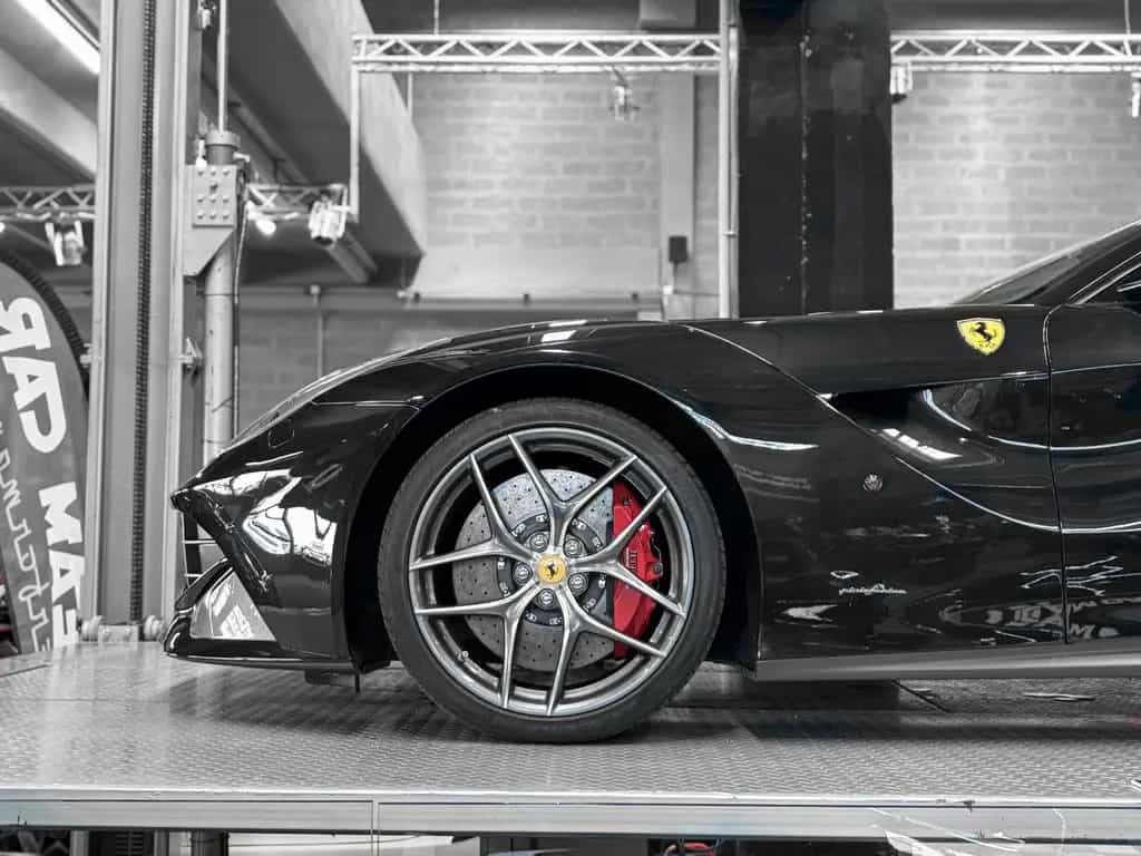 Ferrari F12 berlinetta - CARBONE - LIFT - PPF 08/2015-photo-6