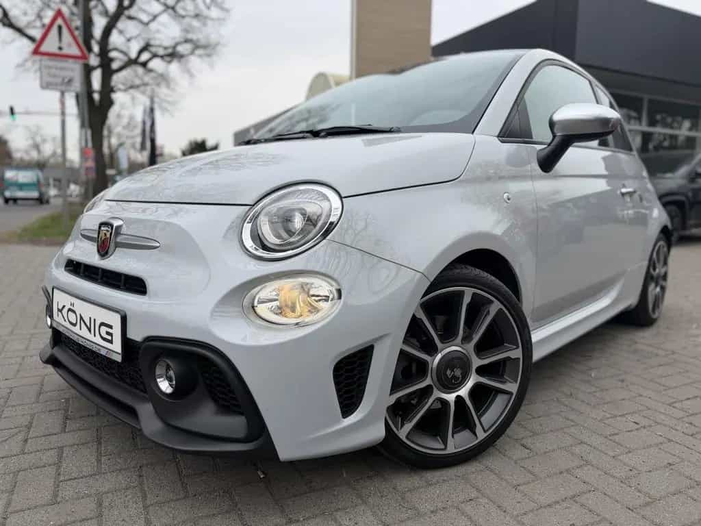 Abarth 595 1.4 T-Jet 16V 595 MY22 160 PS Automatik 01/2023-photo-0
