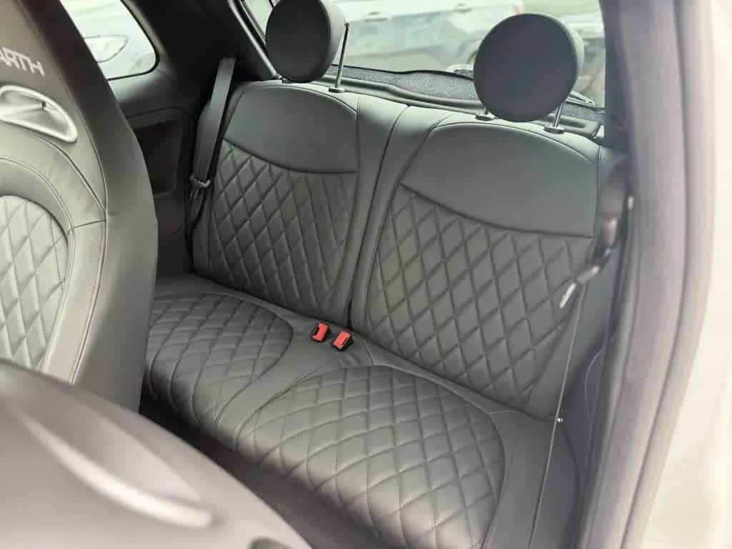 Abarth 595 1.4 T-Jet 16V 595 MY22 160 PS Automatik 01/2023-photo-10