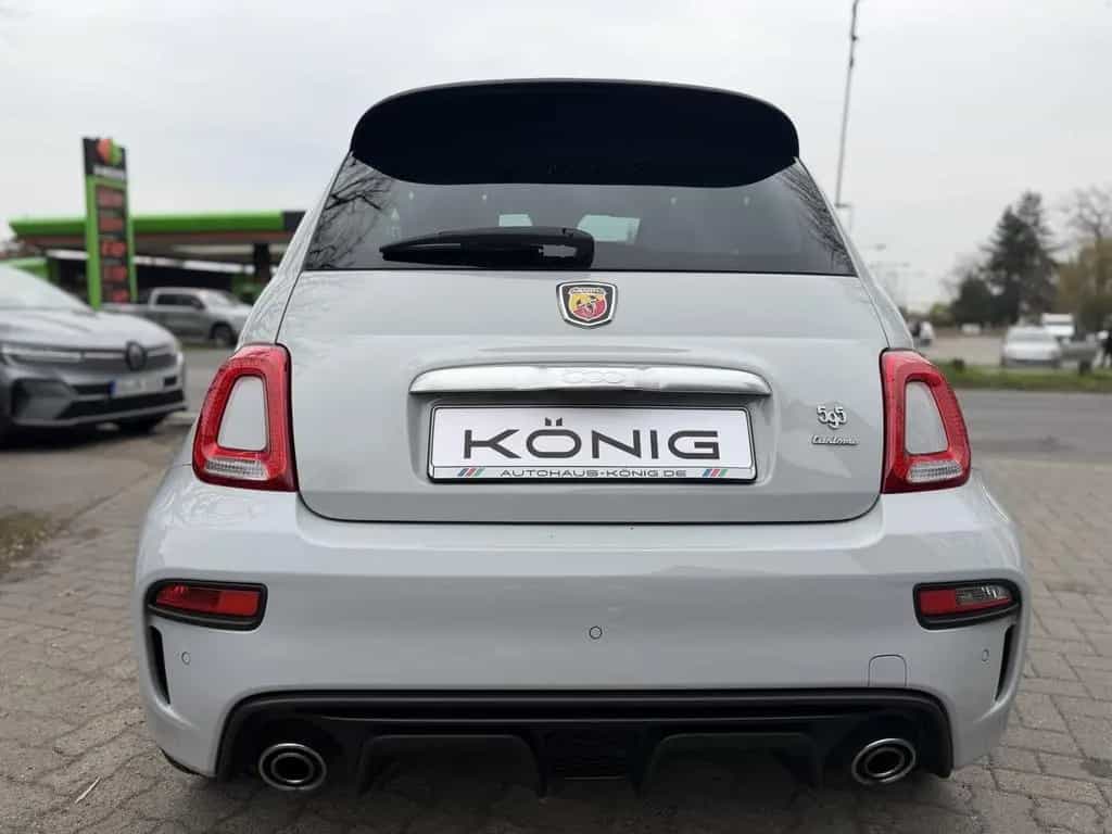 Abarth 595 1.4 T-Jet 16V 595 MY22 160 PS Automatik 01/2023-photo-3