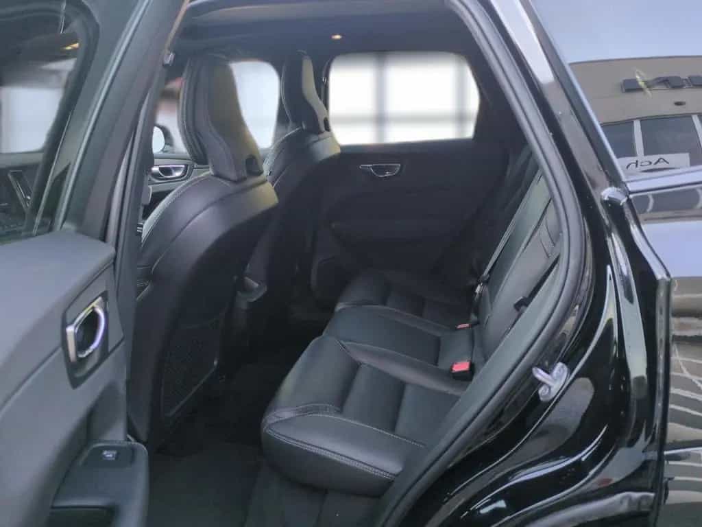 Volvo XC 60 R Design AWD Bluetooth Navi LED Vollleder 02/2022-photo-15