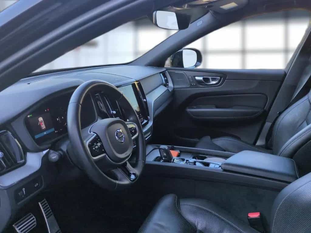 Volvo XC 60 R Design AWD Bluetooth Navi LED Vollleder 02/2022-photo-9