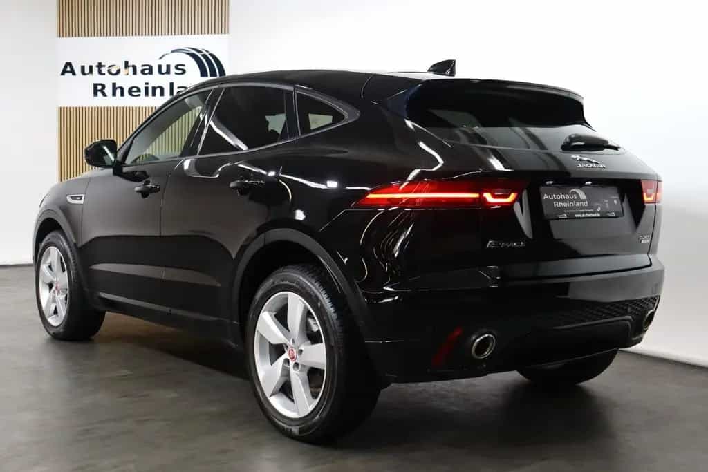 Jaguar E-Pace R-Dynamic SE AWD*MERIDAN*KAMERA*APPLECAR 12/2018-photo-7
