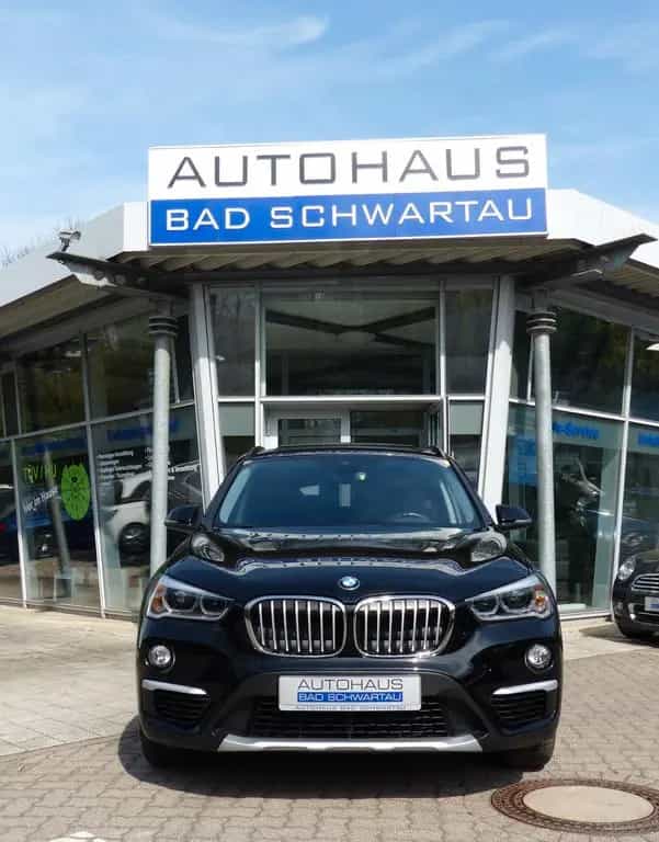BMW X1 sDrive18i xLine Aut., Panoramadach, Navi, LED 01/2017-photo-2