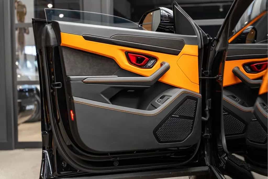 Lamborghini Urus S Stoelmassage Hermes 4.0 V8 S Pano Stoelve 02/2025-photo-26