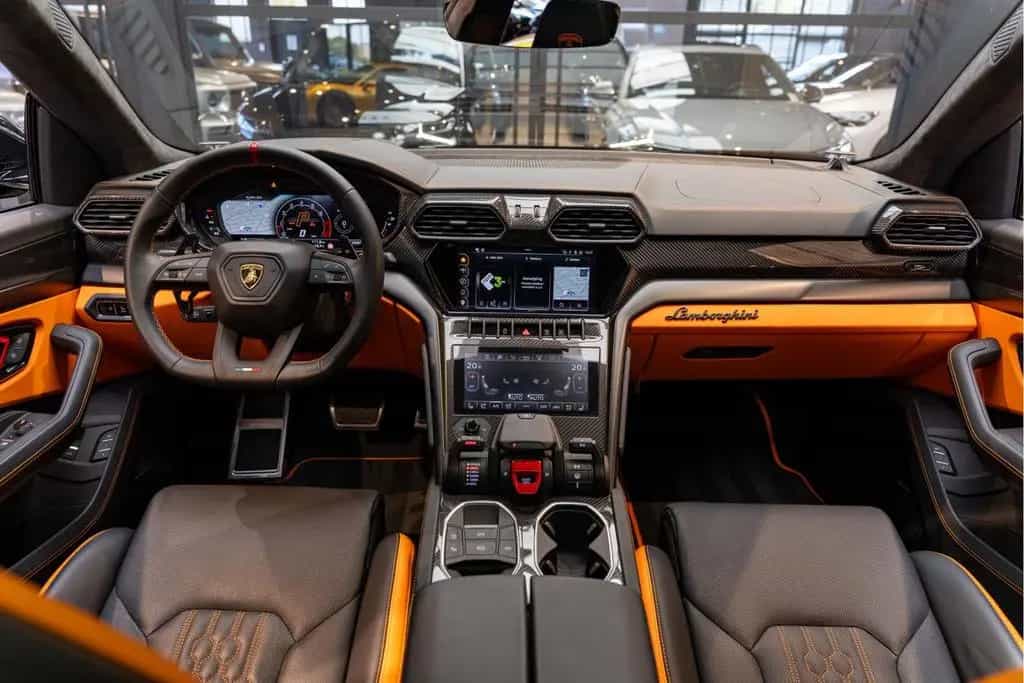 Lamborghini Urus S Stoelmassage Hermes 4.0 V8 S Pano Stoelve 02/2025-photo-6