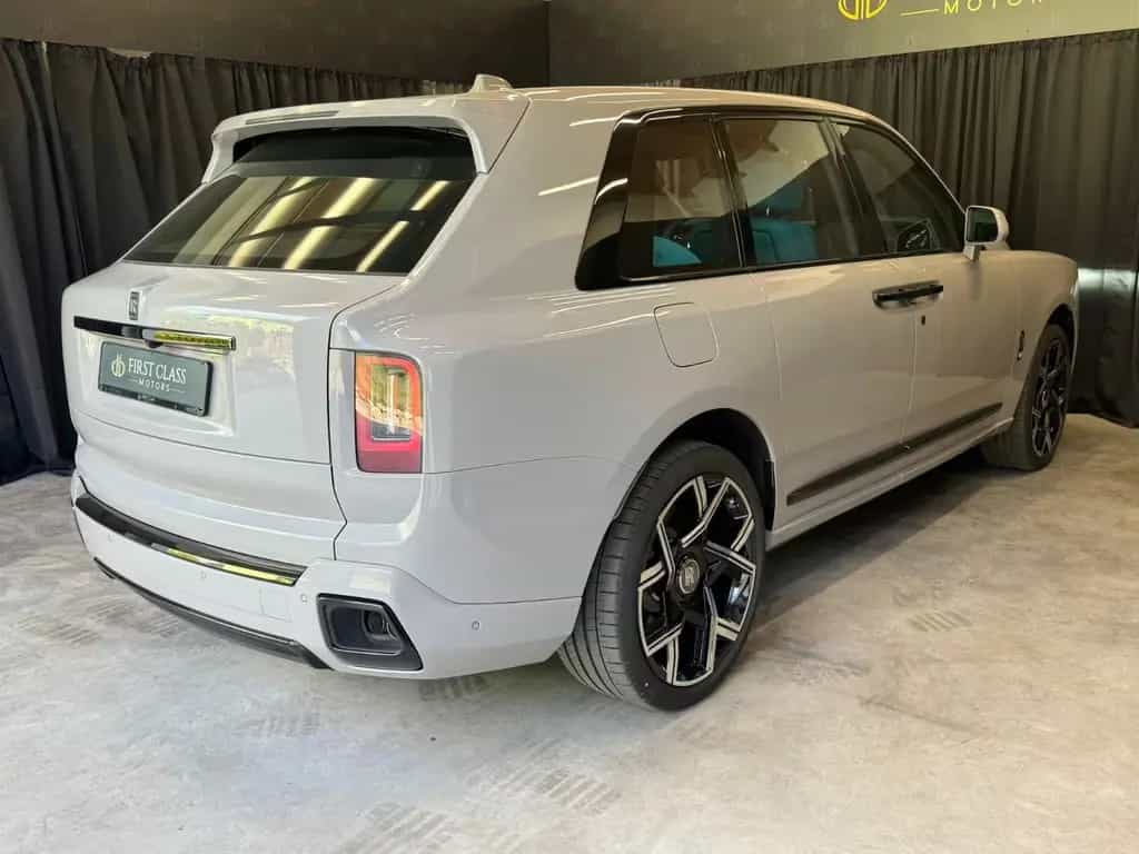Rolls-Royce Cullinan * Black Badge*Production 2026 null-photo-16