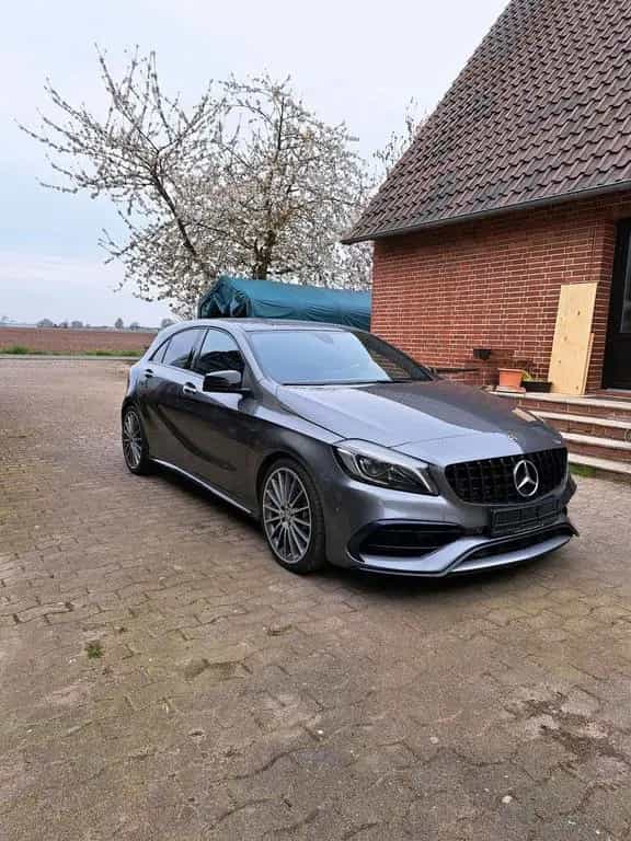 Mercedes-Benz A-Class A 45 AMG 01/2018-photo-13