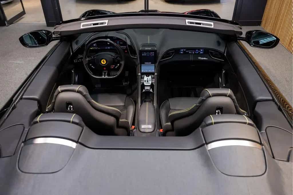 Ferrari Roma Spider V8 Atelier Daytona Seats Roma Spider 02/2024-photo-24