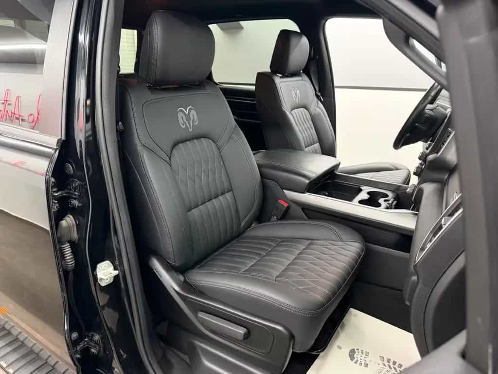 Dodge RAM 1500 5.7 V8 HEMI eTORQUE Bighorn Crewcab/LKW 07/2023-photo-18