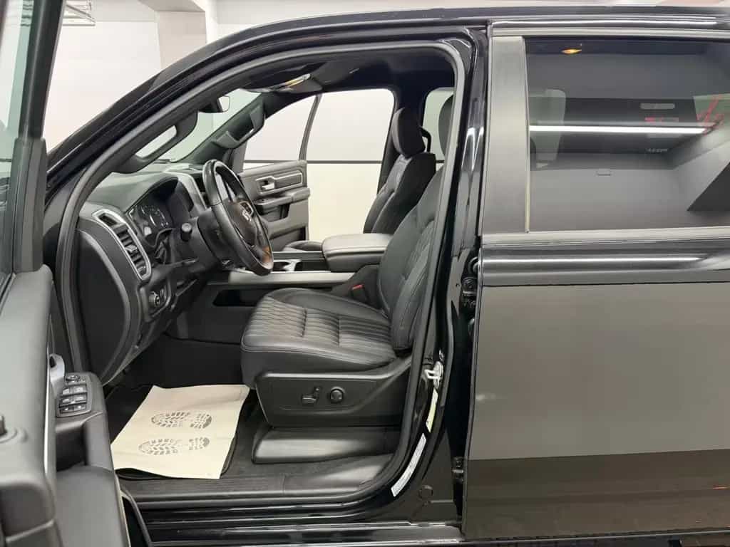 Dodge RAM 1500 5.7 V8 HEMI eTORQUE Bighorn Crewcab/LKW 07/2023-photo-19