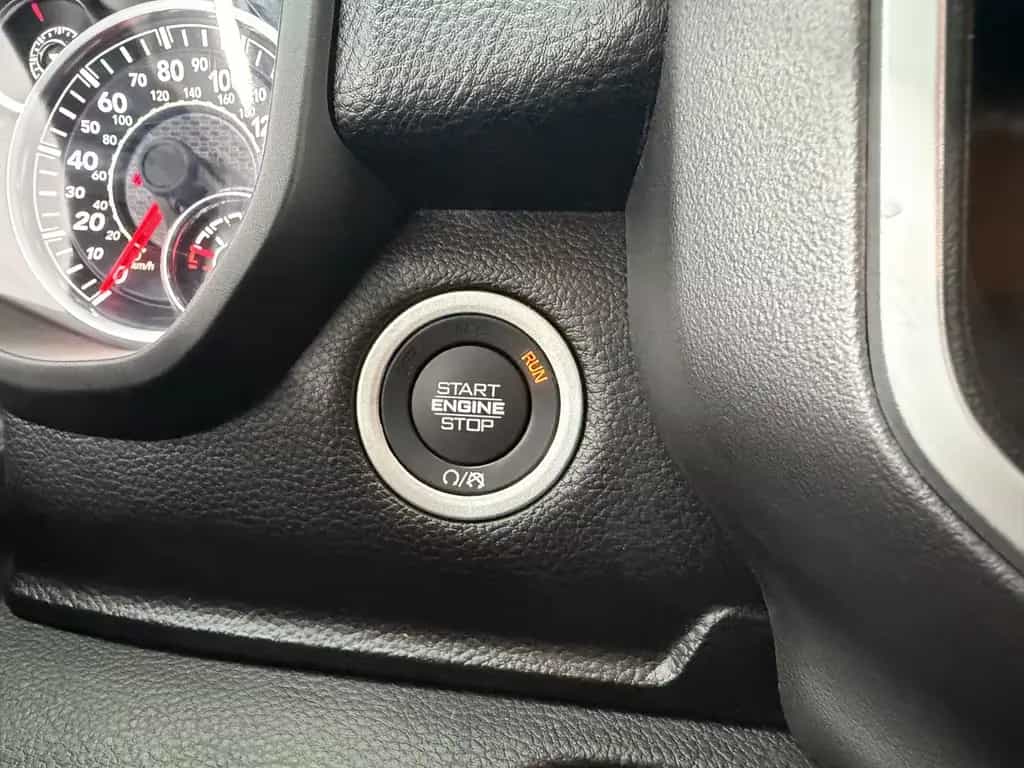 Dodge RAM 1500 5.7 V8 HEMI eTORQUE Bighorn Crewcab/LKW 07/2023-photo-39