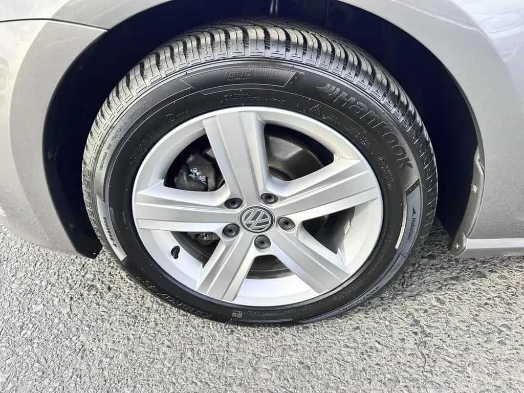 Volkswagen Golf VII Variant Automatik PDC Navi AHK SHZ Pano 11/2016-photo-44