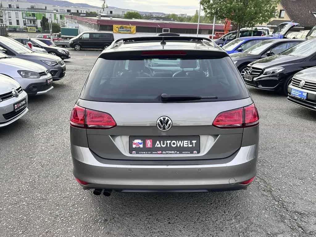 Volkswagen Golf VII Variant Automatik PDC Navi AHK SHZ Pano 11/2016-photo-6