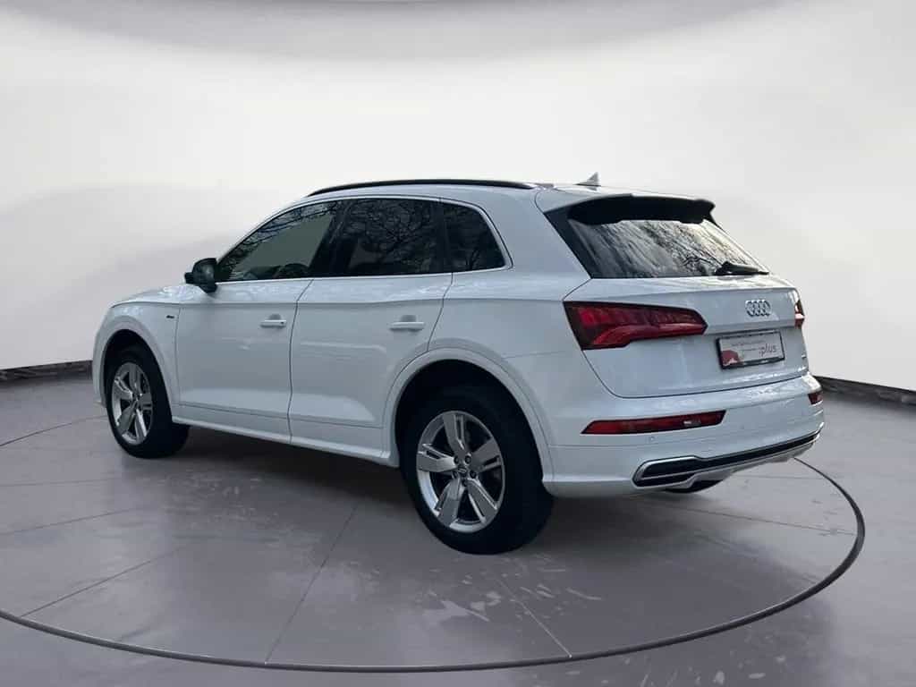 Audi Q5 2.0 TFSI quattro S-line LED/Navi 2.0 TFSI qu 08/2018-photo-3