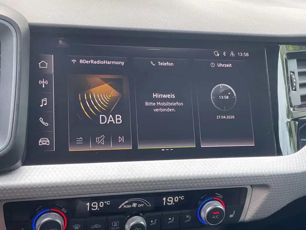 Audi A1 Sportback 35 TFSI S line LED Kamera Carplay 10/2022-photo-12