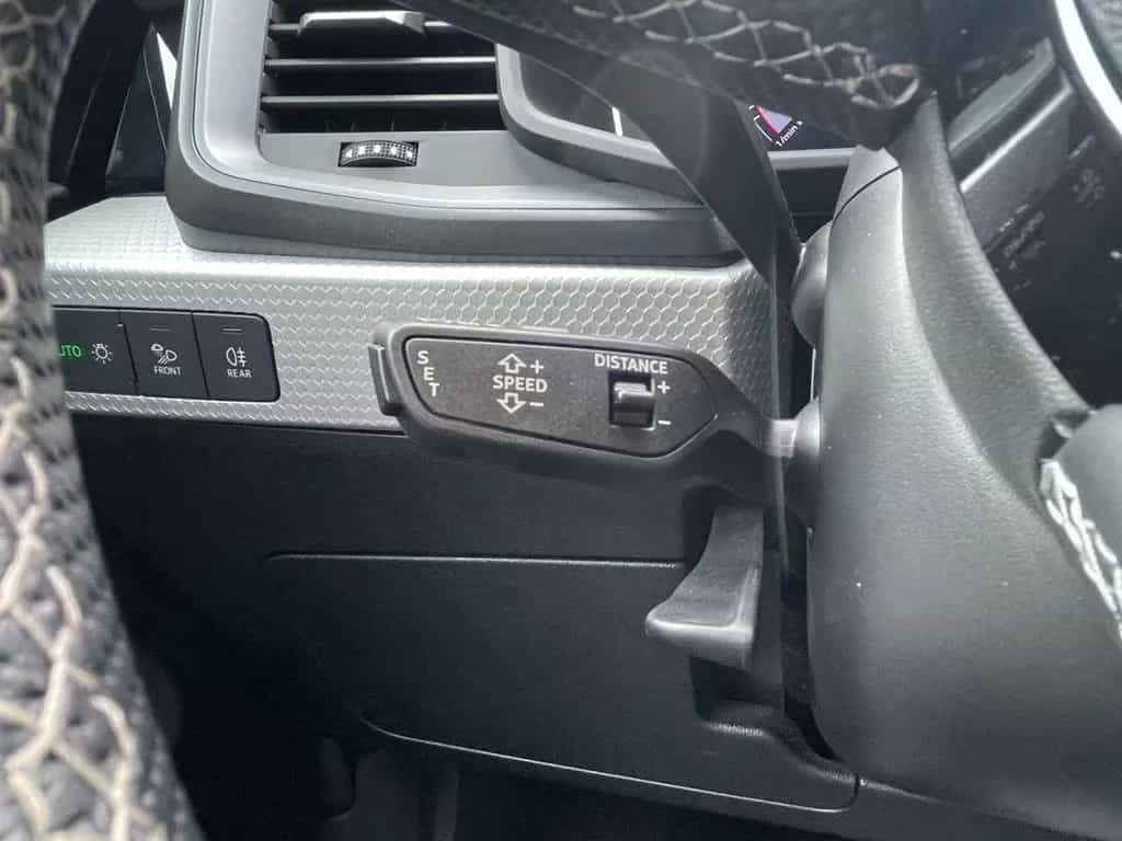 Audi A1 Sportback 35 TFSI S line LED Kamera Carplay 10/2022-photo-22