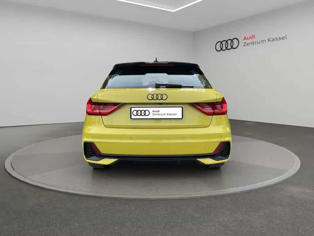 Audi A1 Sportback 35 TFSI S line LED Kamera Carplay 10/2022-photo-4