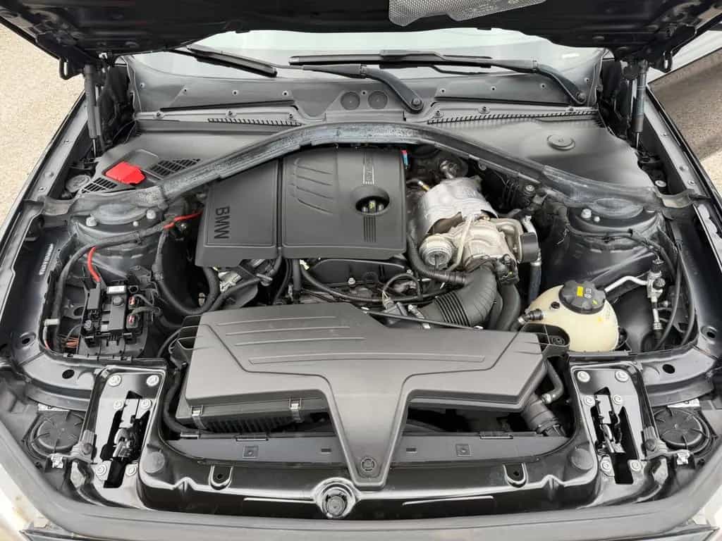BMW 114 i Limo. 5-trg. 2.Hand Euro6 87 Tkm PDC Navi 03/2014-photo-17