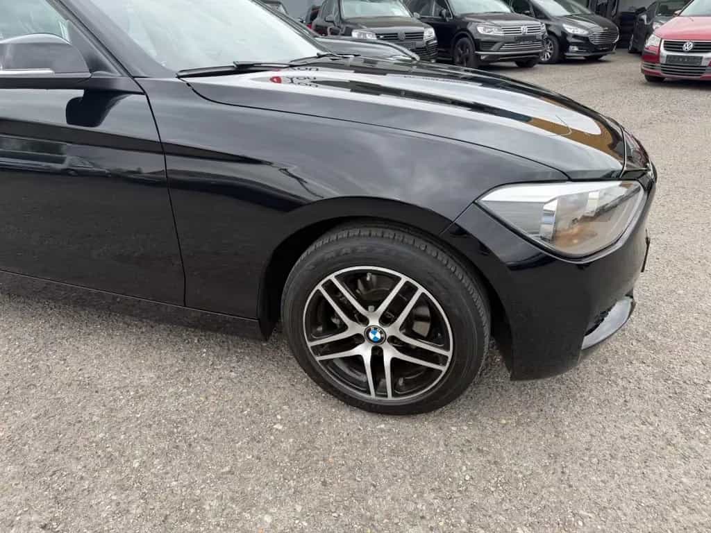 BMW 114 i Limo. 5-trg. 2.Hand Euro6 87 Tkm PDC Navi 03/2014-photo-3