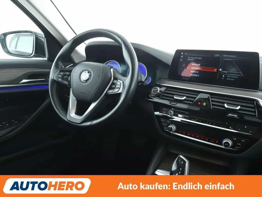 BMW 5 Series 540i xDrive Luxury Line Aut. *HUD*360°*LED*ACC* 03/2018-photo-12
