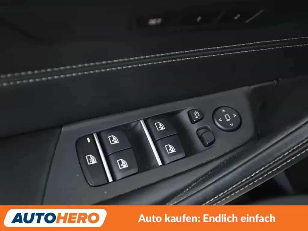 BMW 5 Series 540i xDrive Luxury Line Aut. *HUD*360°*LED*ACC* 03/2018-photo-23