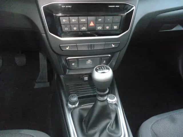 KGM Tivoli NOMAD PLUS null-photo-11
