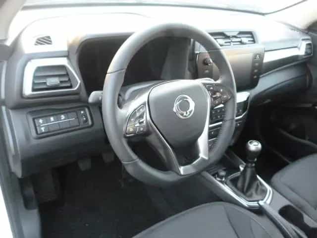KGM Tivoli NOMAD PLUS null-photo-6